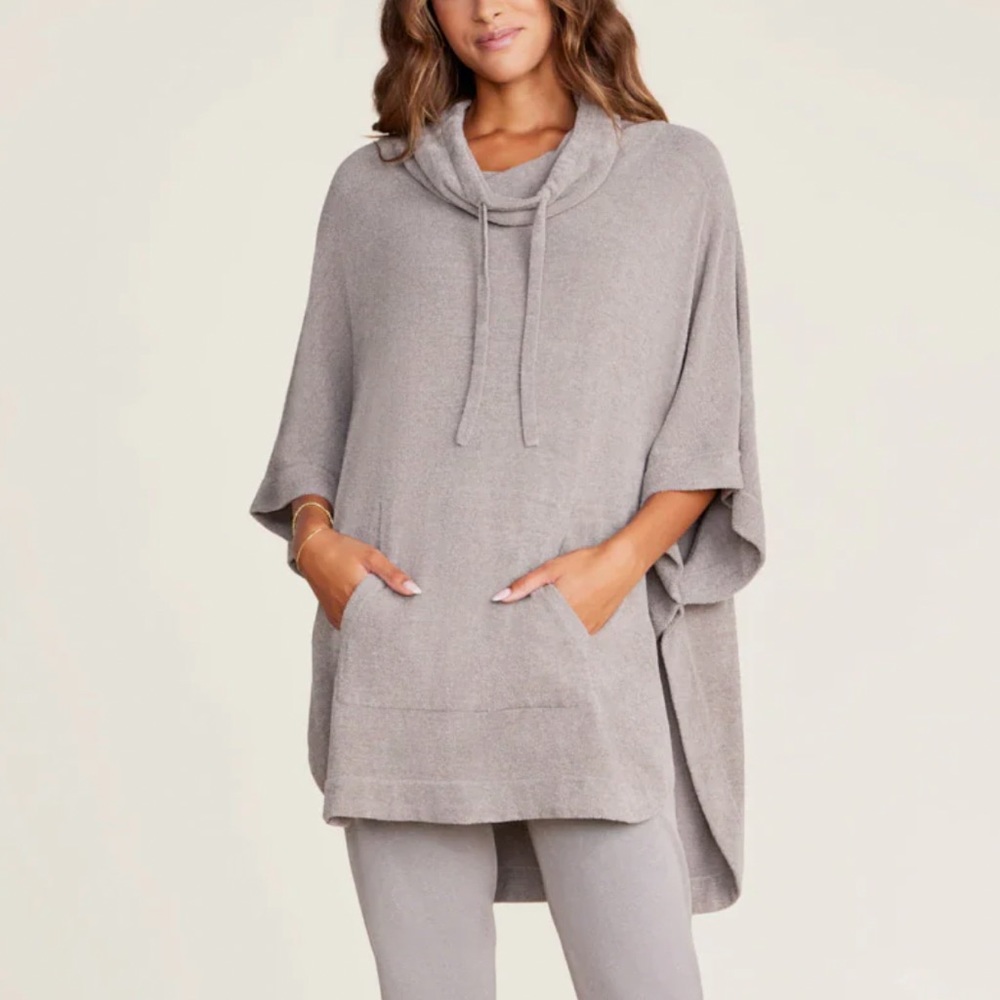 BAREFOOT DREAMS CozyChic Ultra Lite Weekend Poncho in Nickel